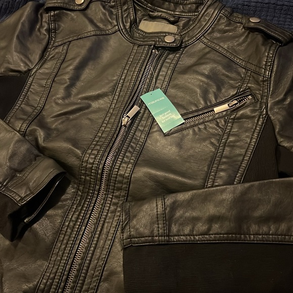 Women’s Maurices Black Faux Leather Jacket - Picture 2 of 5